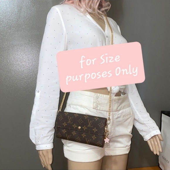 💕CLASSIC LOUIS VUITTON Sarah Wallet Monogram - Picture 3 of 12